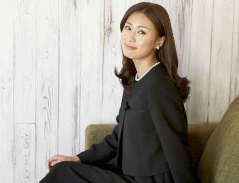 30代の女性に似合う喪服選びのポイント