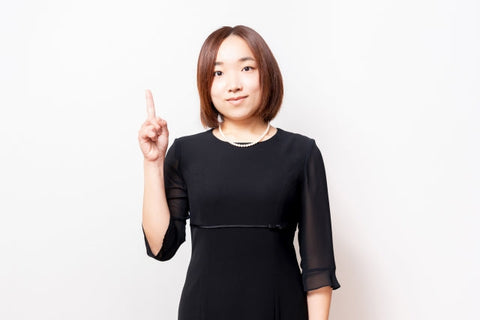 葬儀における喪主の服装は?男性・女性・子供別のマナーを解説