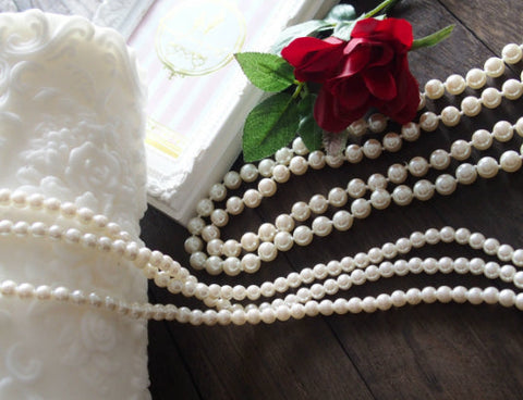 ブラックフォーマルに合ったアクセサリーの選び方