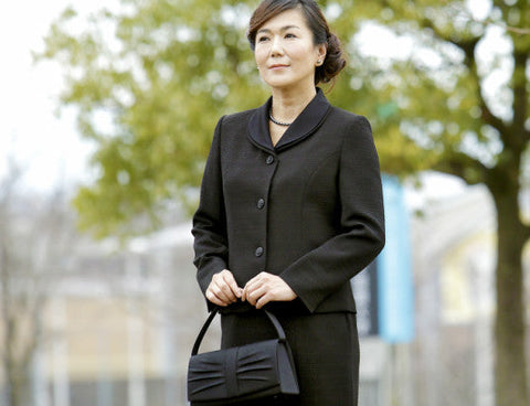 お別れ会の服装はどうすればいいの?