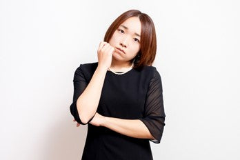 【2025年最新版】コロナ渦での葬儀は？服装やマナーでの注意点も含めて解説